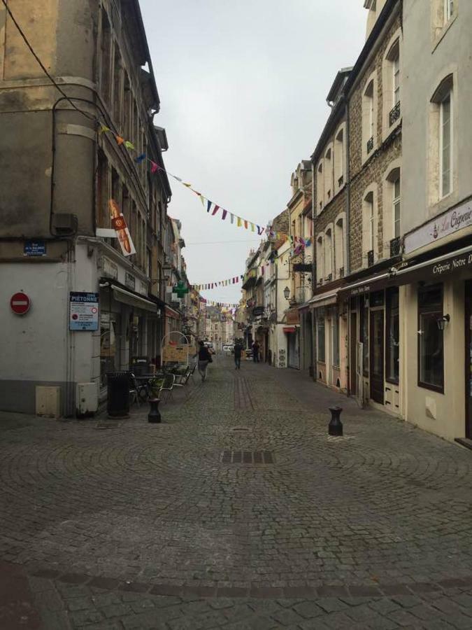 Au Coeur Des Remparts Apartman Boulogne-sur-Mer Kültér fotó